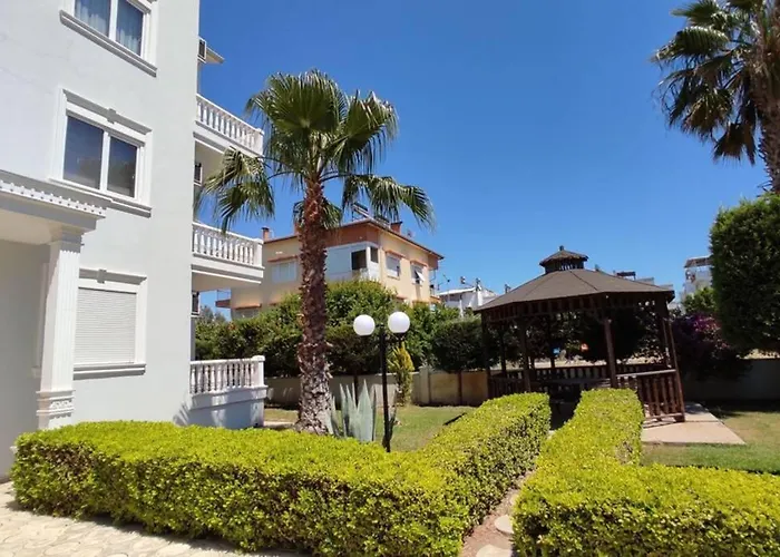Sunny Duplex In King Selene